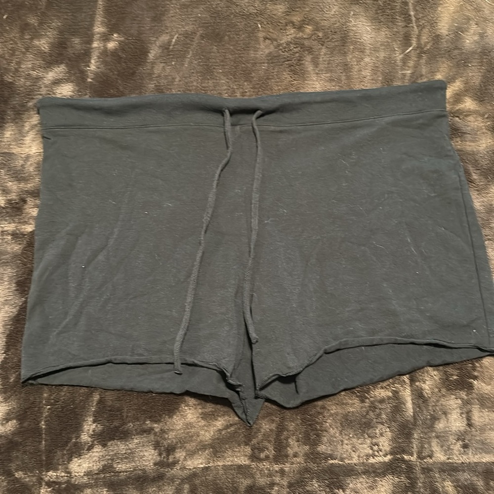 Skims Cotton Jersey Short in the Limited Edition Color SOOT - Picture 3 of 8